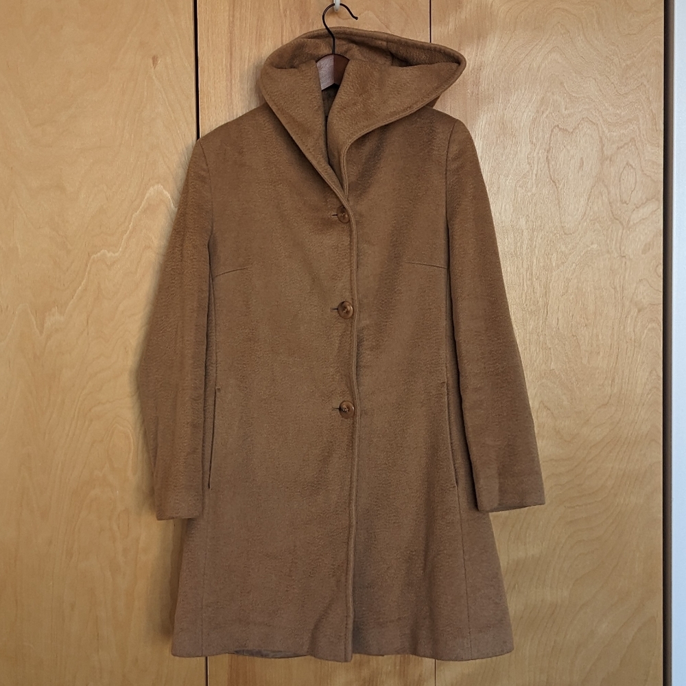 Basler camelhair hooded coat